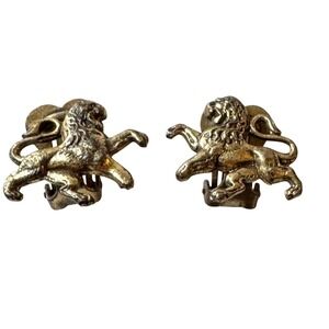 VNTG Brookcraft Walking Lion Clip Statement Earrings Antique Gold Tone Figural